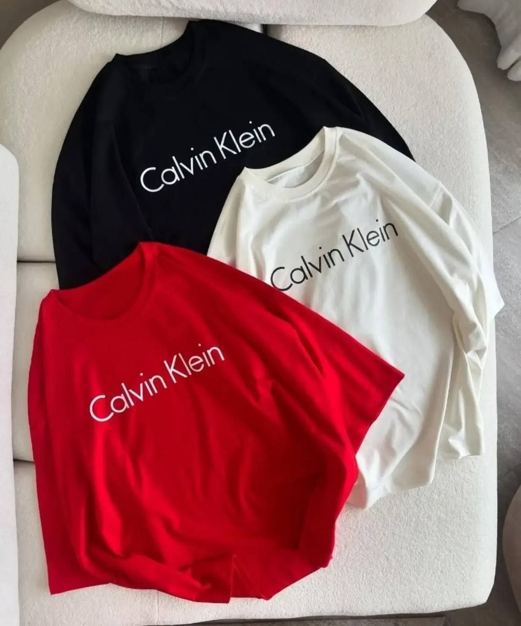 IMG_4047 تیشرت کلوین ، تیشرت Calvin Klein ، تیشرت باکسی - تصویر 1