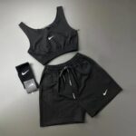 ست نیمتنه و شورتک ورزشی نایک ، نیم تنه و شورتک ورزشی ، ست Nike , ست ورزشی زنانه ، ست باشگاهی زنانه نایک - تصویر 2